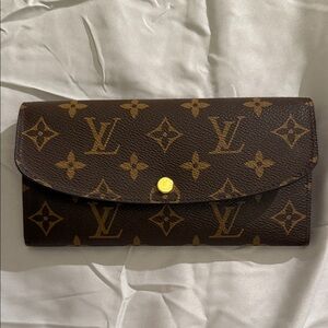 Louis Vuitton LV Monogram Wallet